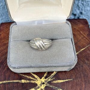 Vintage Modernist Knot Ring in Sterling Silver Dome Band Size 7.25  Minimalist